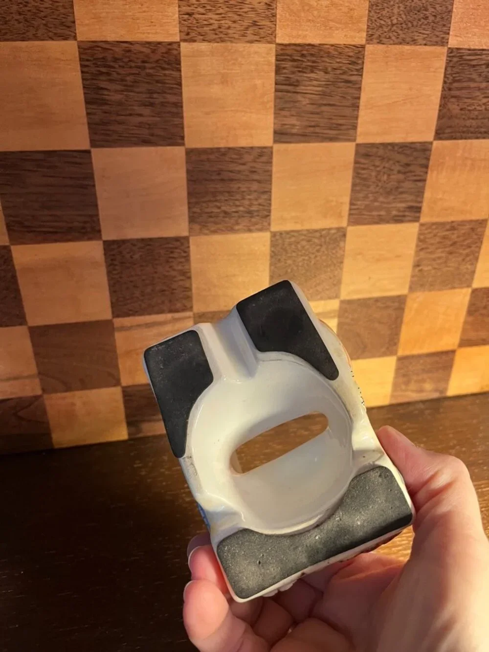 Ceramic Cat Desk Accessory Holder for Narrow Phone A1000